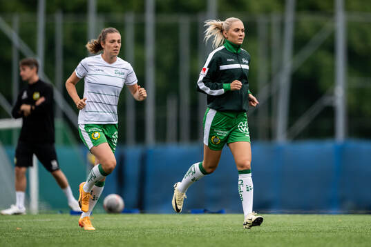 Hammarbys Emma Westin och Alice Carlsson