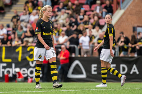 AIKs Olivia Lindstedt deppar