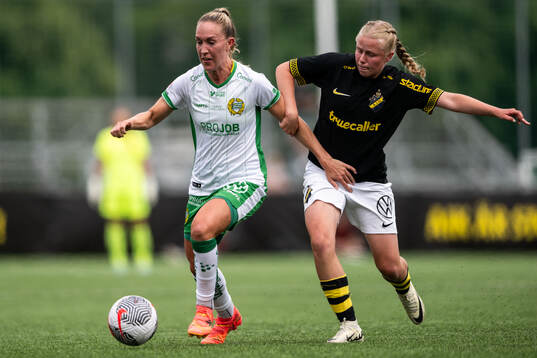 Hammarbys Julia Roddar och AIKs Nova Selin
