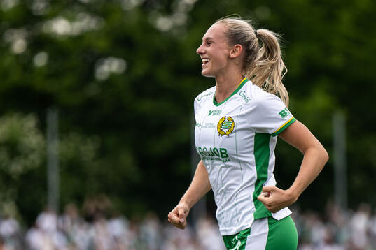 Hammarbys Ellen Wangerheim jublar