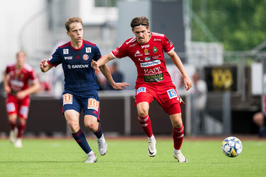 Sandvikens IFs Ludwig Malachowski Thorell och Skövde AIKs