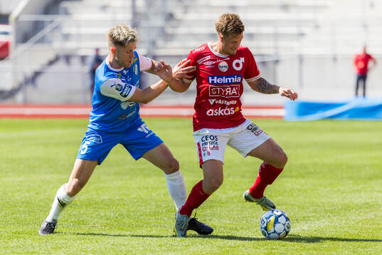 IK Oddevolds Anton Snibb och Degerfors Kevin Holmén