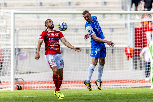 Degerfors Dijan Vukojevic och IK Oddevolds Filip Karlin