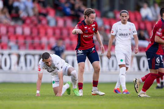 Helsingborgs Arian Kabashi och Östers Daniel Ljung