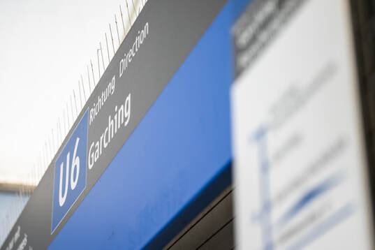 A sign at the U-bahn station at the arena