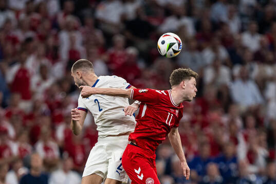 Strahinja Pavlovic of Serbia and Andreas Skov Olsen of