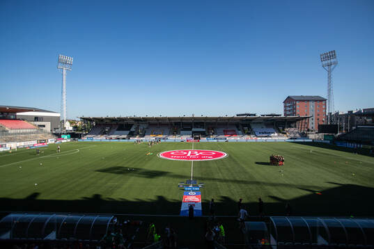 KIF Örebros spelare samlas