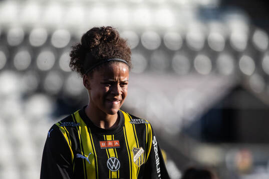 Häckens Felicia Schröder