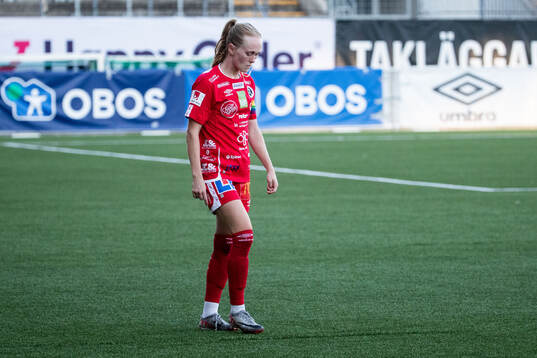 KIF Örebros Minea Lassas deppar