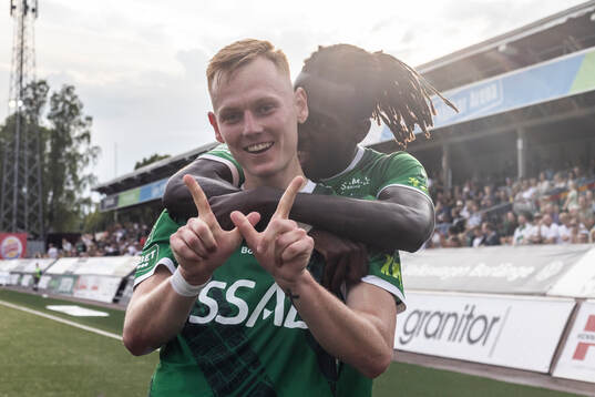 Brages Henry Sletsjøe jublar