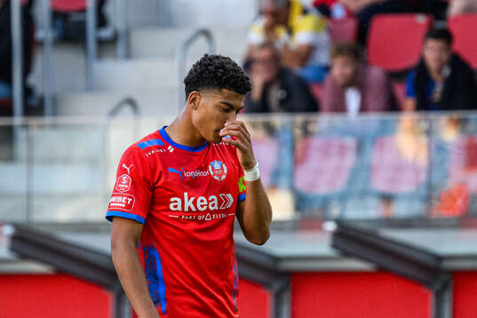 Helsingborgs Milan Silva Rasmussen deppar