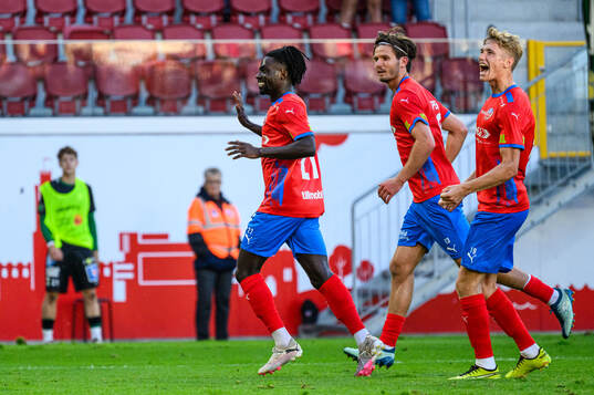 Helsingborgs Benjamin Acquah, Wilhelm Loeper och Benjamin