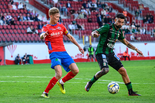Helsingborgs Benjamin Örn och Varbergs Diego Montiel