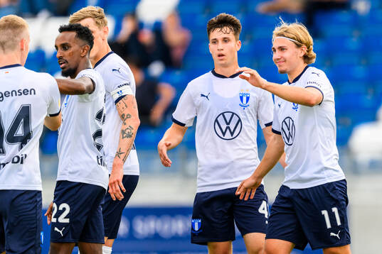 Och Malmö FFs Sebastian Nanasi jublar