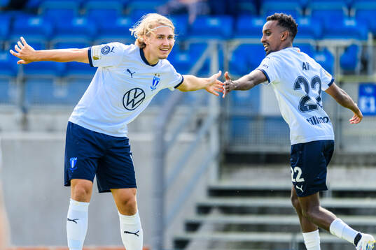 Malmö FFs Sebastian Nanasi och Taha Abdi Ali