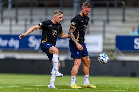 Malmö FFs Jens Stryger Larsen och Pontus Jansson