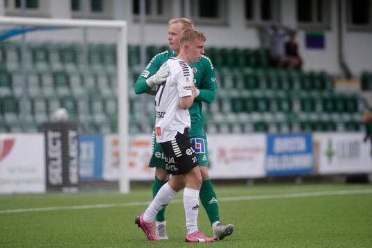 Örebros målvakt Malte Påhlsson och Valgeir Valgeirsson