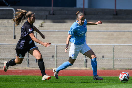 Alingsås Elsa Blomgren och Malmö FFs Anna Plantin