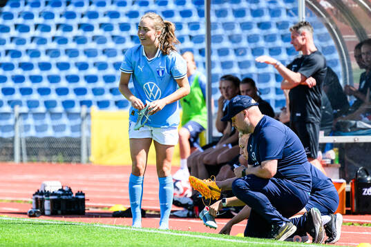 Malmö FFs Matilda Eriksson Kristell byter skor