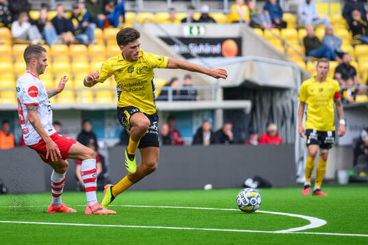 Fredrikstads Brage Skaret och Elfsborgs Besfort Zeneli