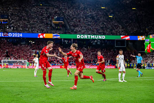 Andreas Skov Olsen and Joachim Andersen of Denmark