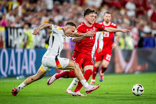David Raum of Germany and Andreas Skov Olsen of Denmark