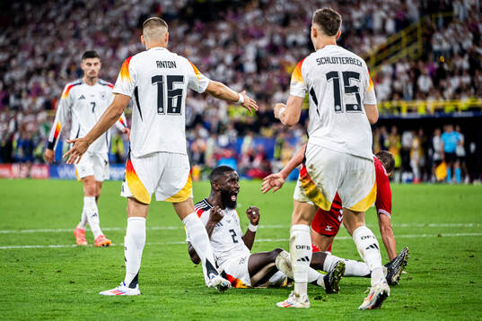 Antonio Ruediger of Germany celebrates