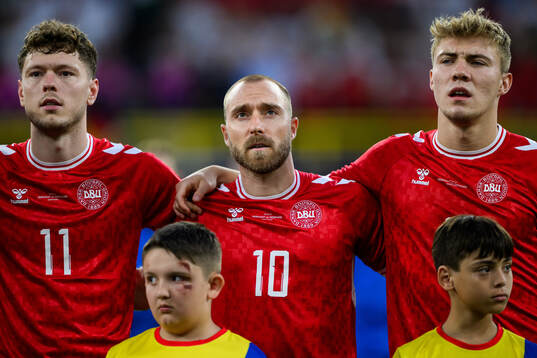 Andreas Skov Olsen, Christian Eriksen and Rasmus Højlund
