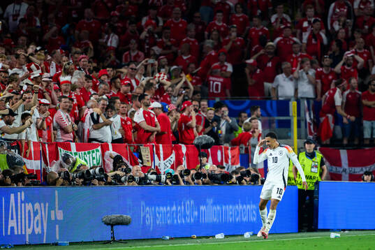 Jamal Musiala of Germany celebrates