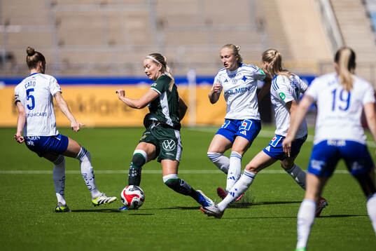 Hammarbys Eva Nyström och IFK Norrköpings My Cato