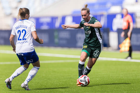 Hammarbys Julia Roddar och IFK Norrköpings Fanny Andersson