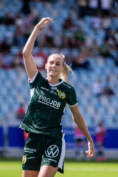 Hammarbys Ellen Wangerheim jublar