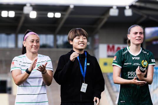 Hammarbys Katrina Guillou, Suzu Amano och Smilla Vallotto