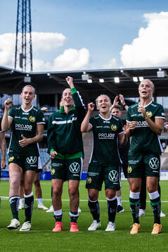 Hammarbys Ellen Wangerheim, Julia Roddar, Ellen Gibson och