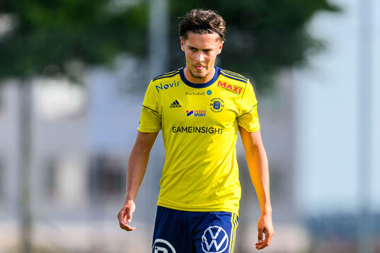Ängelholms Adrian Colak deppar