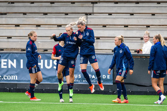 FC Rosengårds Mia Persson och Olivia Schough