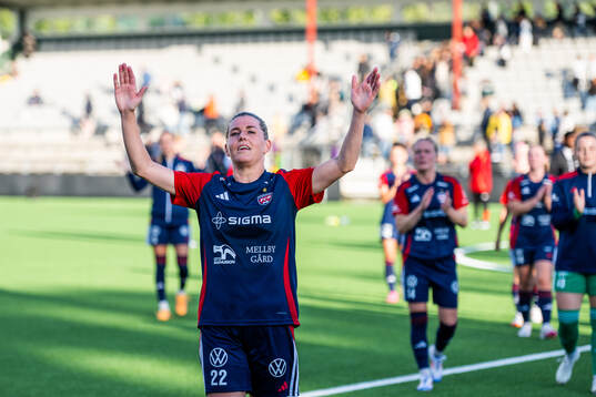 FC Rosengårds Olivia Schough jublar