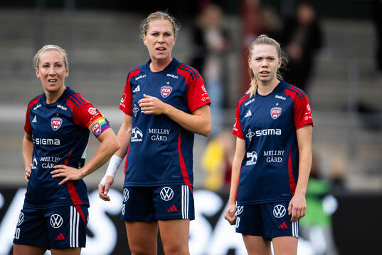 FC Rosengårds Mia Persson, Rebecca Knaak och Bea Sprung