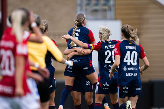 FC Rosengårds Ria Noora Minerva Öling jublar