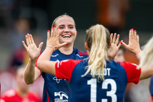Bläddra bland fler bilder av Fotboll, Damallsvenskan, FC Rosengård - Trelleborg