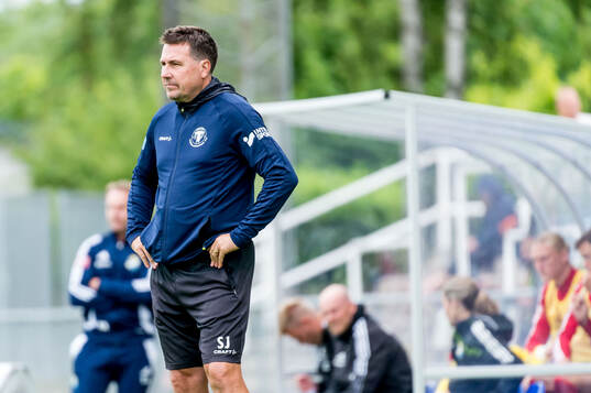 Trelleborgs tränare Stefan Jacobsson deppar