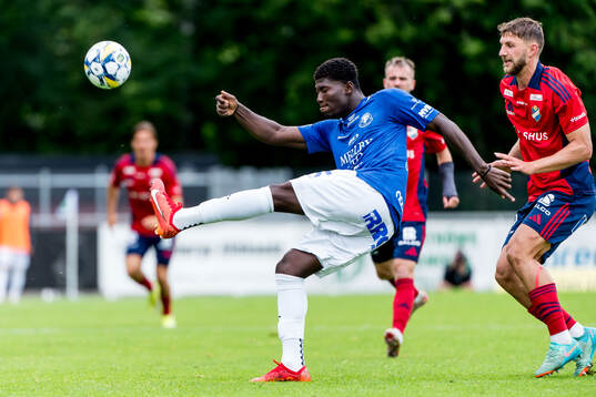 Trelleborgs Abel Ogwuche och Östers Alibek Aliev