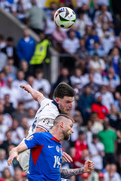 Milan Skriniar of Slovakia and Declan Rice of England