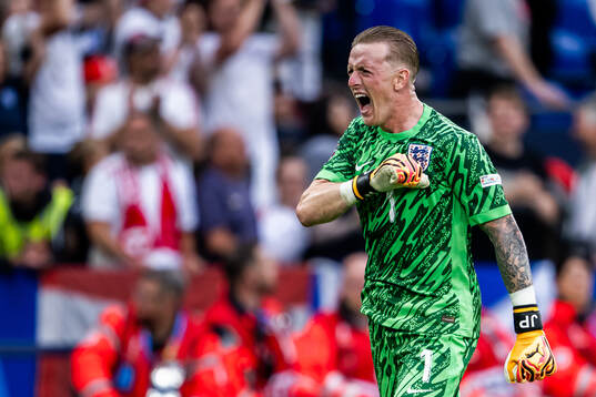 Goalkeeper Jordan Pickford of England celebrates
