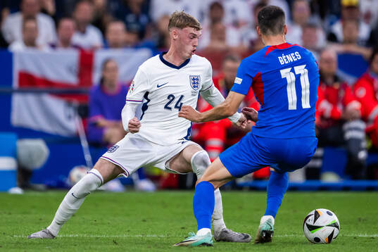 Cole Palmer of England and Laszlo Benes of Slovakia