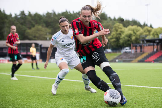 Brommapojkarnas Frida Thörnqvist och Djurgårdens