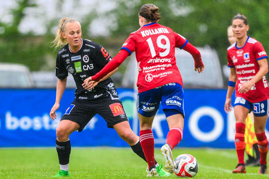 KIF Örebros Molly Johansson