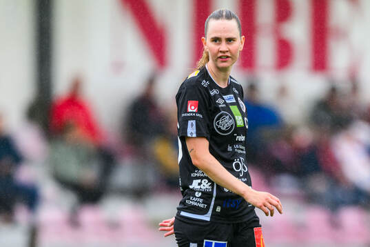 KIF Örebros Katla Maria Thordardottir deppar