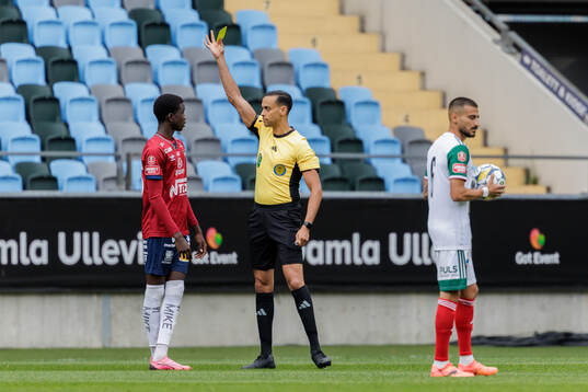 Örgrytes Abdoulaye Faye tilldelas en varning