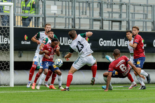 Örgrytes Mikael Dyrestam gör 1-0